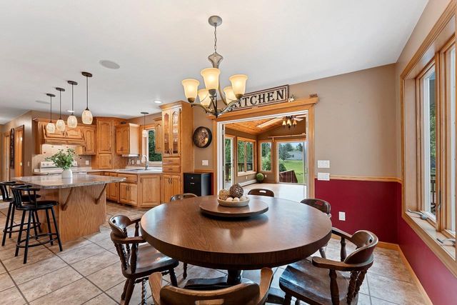 421 WOODROW COURT, Denmark, WI 54208