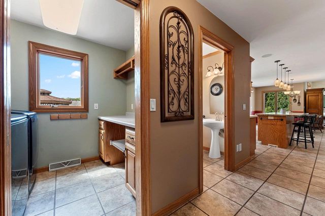 421 WOODROW COURT, Denmark, WI 54208