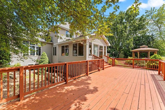 421 WOODROW COURT, Denmark, WI 54208