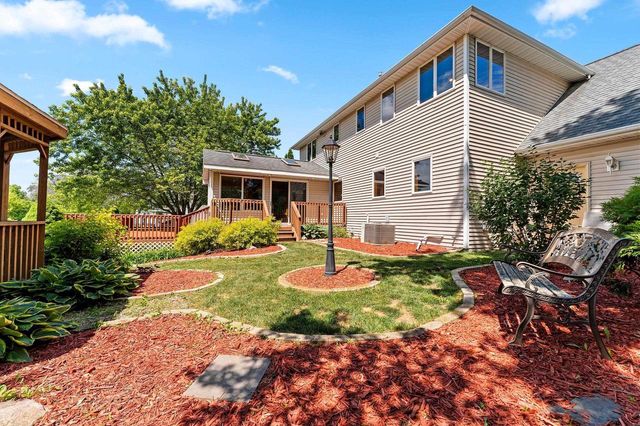 421 WOODROW COURT, Denmark, WI 54208