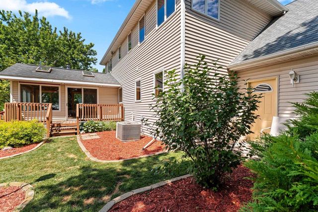 421 WOODROW COURT, Denmark, WI 54208