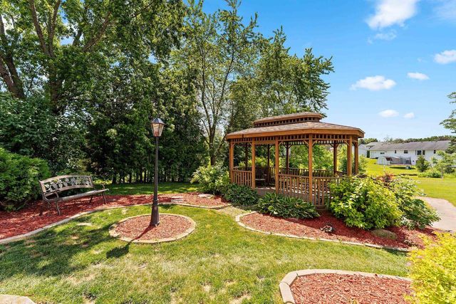421 WOODROW COURT, Denmark, WI 54208