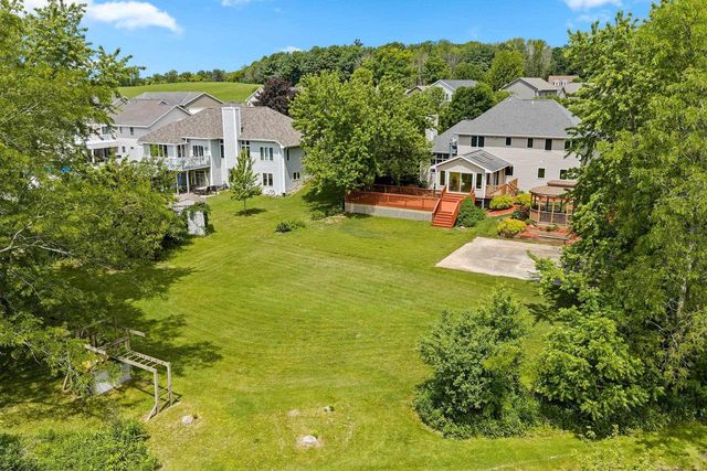 421 WOODROW COURT, Denmark, WI 54208