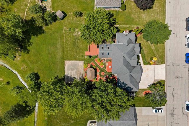 421 WOODROW COURT, Denmark, WI 54208