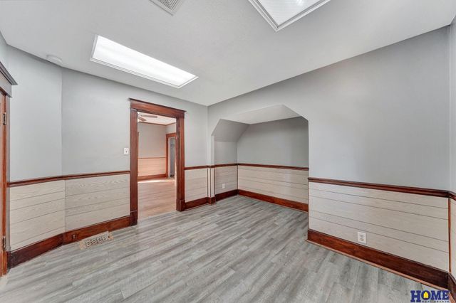 310 N 33rd Street, Lincoln, NE 68503