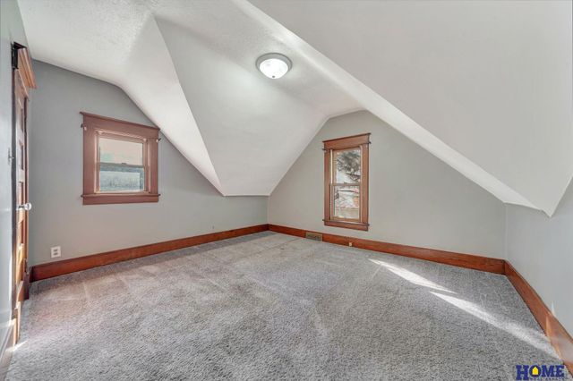 310 N 33rd Street, Lincoln, NE 68503