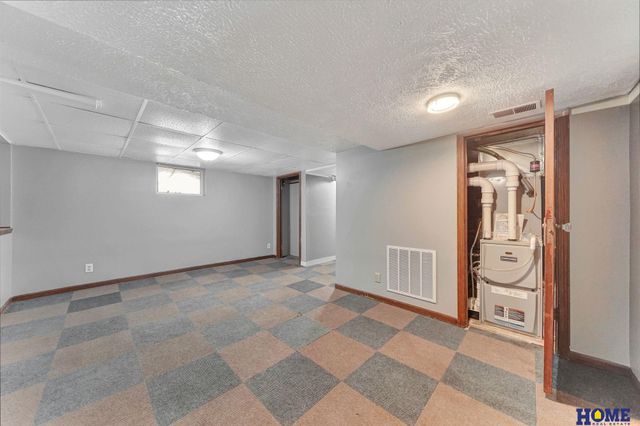 310 N 33rd Street, Lincoln, NE 68503