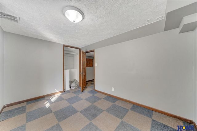 310 N 33rd Street, Lincoln, NE 68503