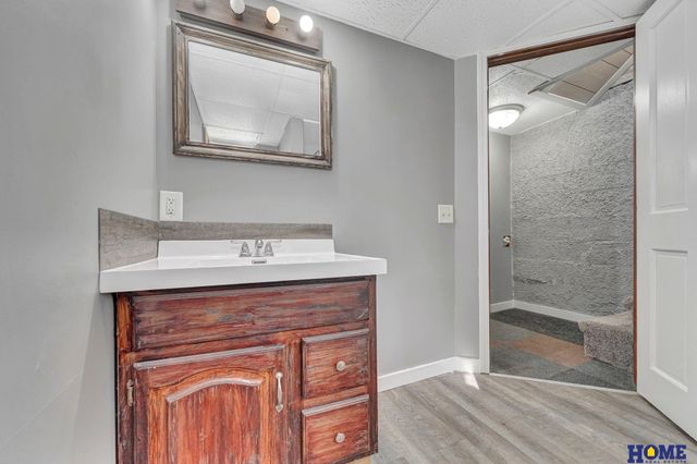 310 N 33rd Street, Lincoln, NE 68503