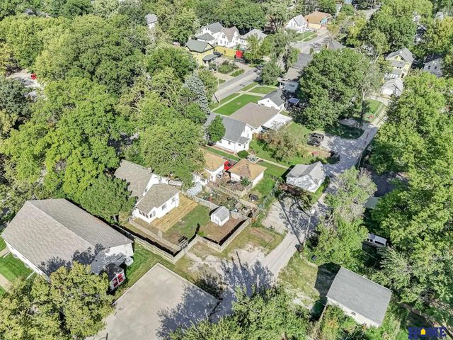 310 N 33rd Street, Lincoln, NE 68503