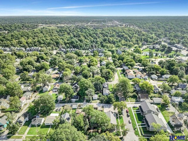 310 N 33rd Street, Lincoln, NE 68503
