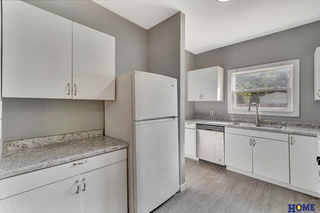 310 N 33rd Street, Lincoln, NE 68503