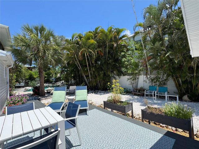 701 BROADWAY STREET, Longboat Key, FL 34228