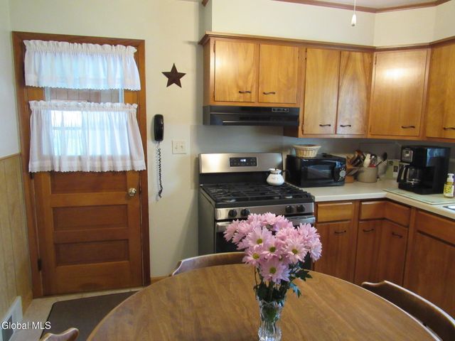 8 Spruce Street, Hudson Falls, NY 12839
