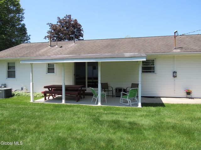 8 Spruce Street, Hudson Falls, NY 12839