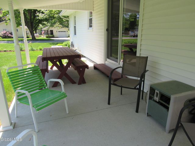 8 Spruce Street, Hudson Falls, NY 12839