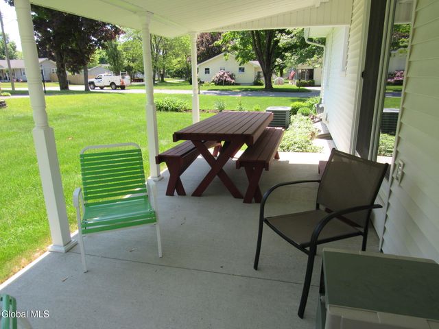 8 Spruce Street, Hudson Falls, NY 12839