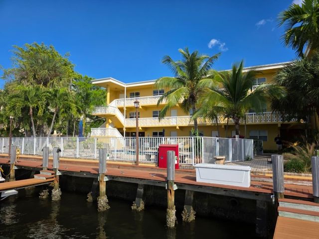 815 Middle River Drive 117, Fort Lauderdale, FL 33304