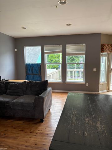 59413 W Cranston Street, New Haven, MI 48048