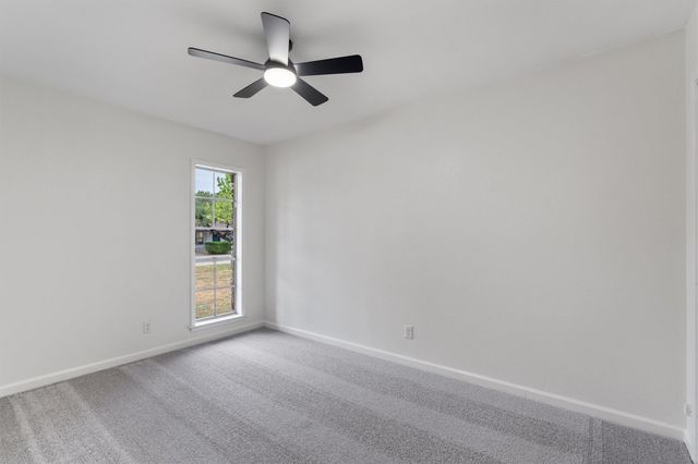 1007 Tanglewood ST, Round Rock, TX 78681