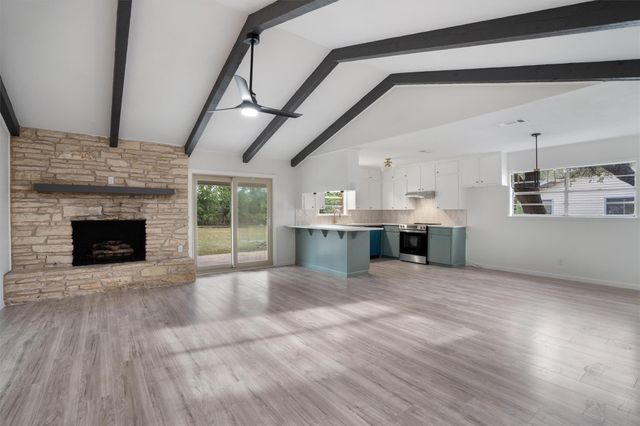 1007 Tanglewood ST, Round Rock, TX 78681