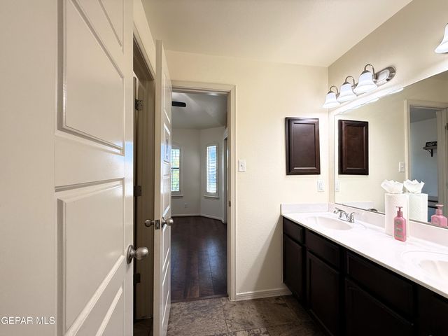 4933 COPPER RANCH Avenue, El Paso, TX 79934