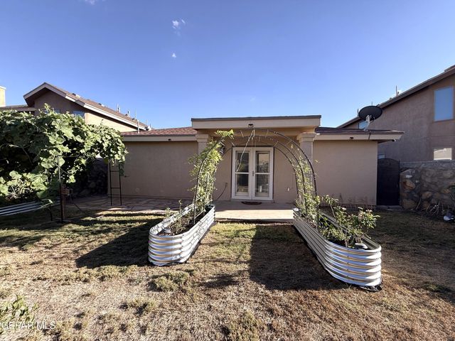 4933 COPPER RANCH Avenue, El Paso, TX 79934