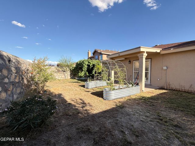 4933 COPPER RANCH Avenue, El Paso, TX 79934