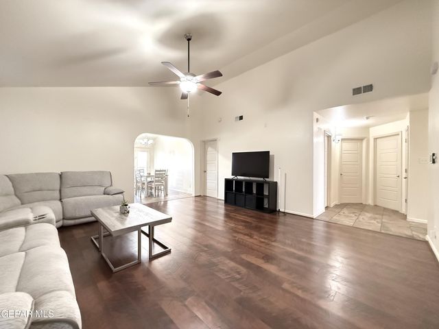 4933 COPPER RANCH Avenue, El Paso, TX 79934