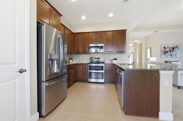 1346 EGGLESTON DRIVE, Deland, FL 32724