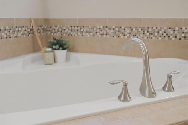 1346 EGGLESTON DRIVE, Deland, FL 32724