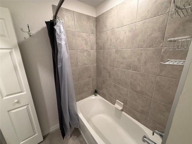 17810 GAWTHROP DRIVE 305, Bradenton, FL 34211