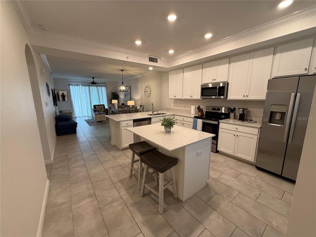 17810 GAWTHROP DRIVE 305, Bradenton, FL 34211
