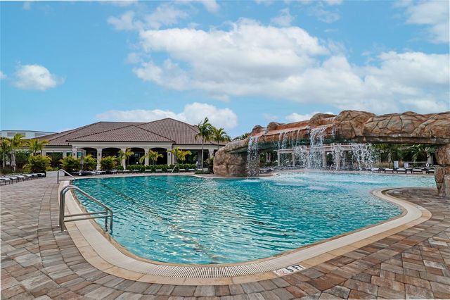 17810 GAWTHROP DRIVE 305, Bradenton, FL 34211