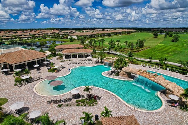 17810 GAWTHROP DRIVE 305, Bradenton, FL 34211
