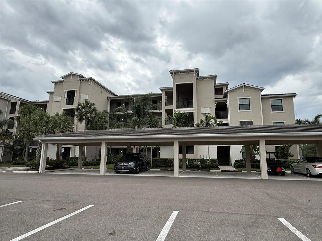 17810 GAWTHROP DRIVE 305, Bradenton, FL 34211