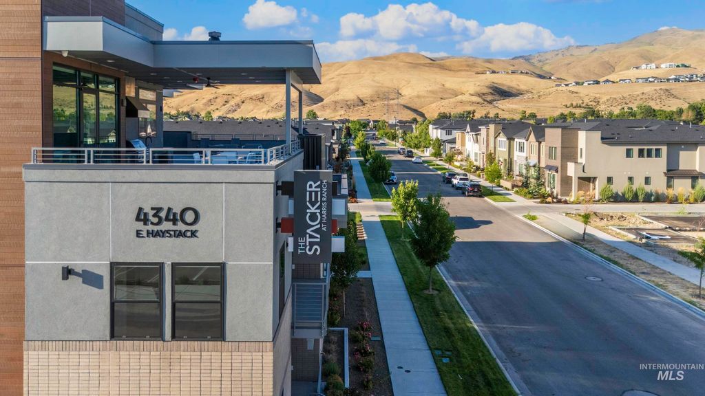 4340 E Haystack St 201, Boise, ID 83716