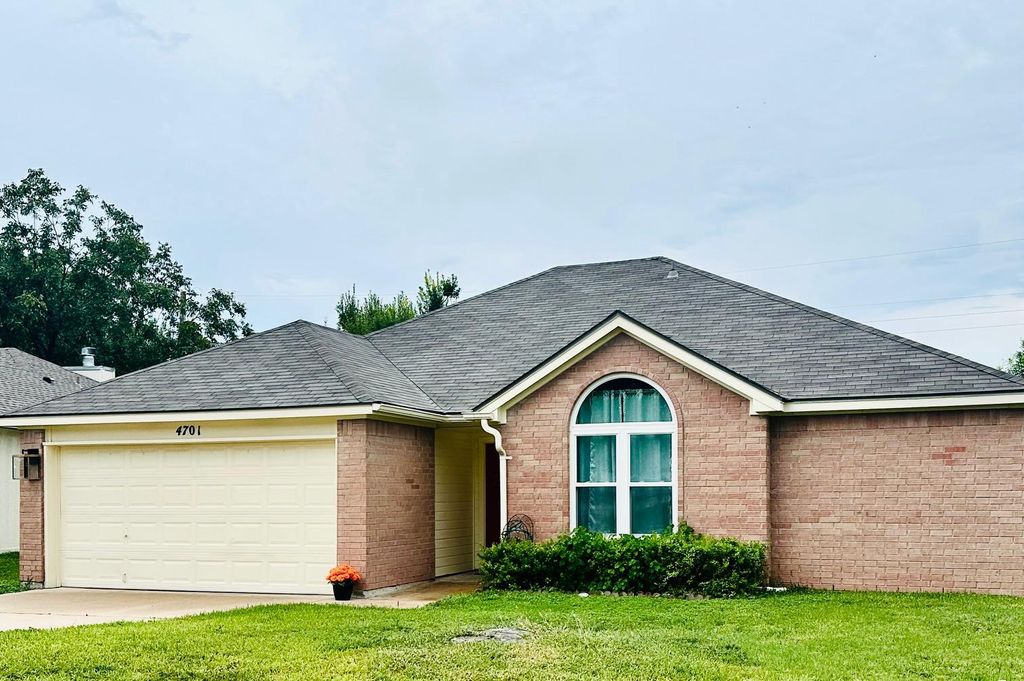4701 High Pointe DR, Temple, TX 76502