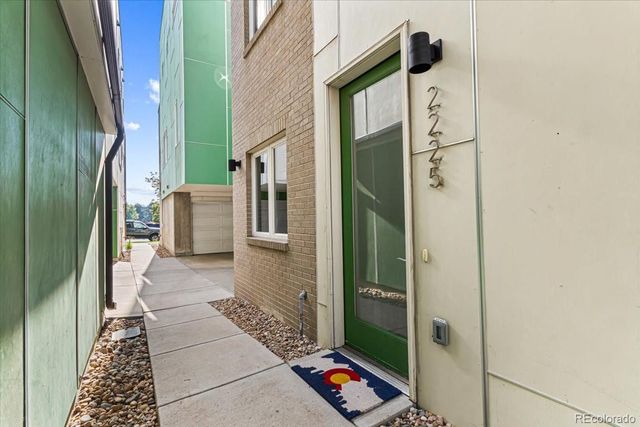 2225 Eliot Street, Denver, CO 80211