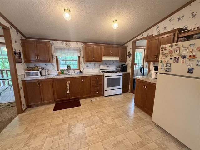 547 E Clam Court, Newaygo, MI 49337