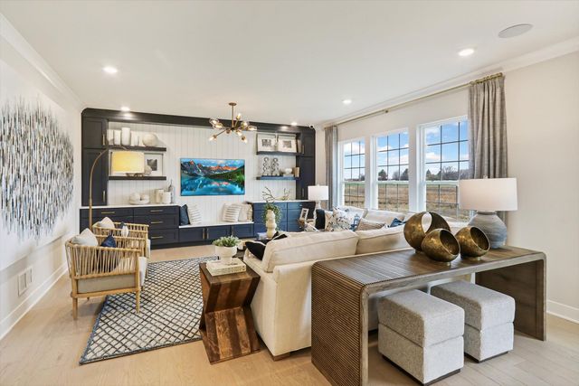 41 River Highlands Drive, Hawthorn Woods, IL 60047