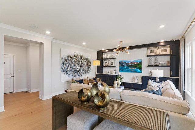 41 River Highlands Drive, Hawthorn Woods, IL 60047