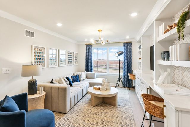 41 River Highlands Drive, Hawthorn Woods, IL 60047