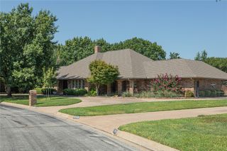 6812 Riverdale Drive, Fort Worth, TX 76132