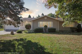 245 Lyn Brook Drive, Coldwater, MI 49036