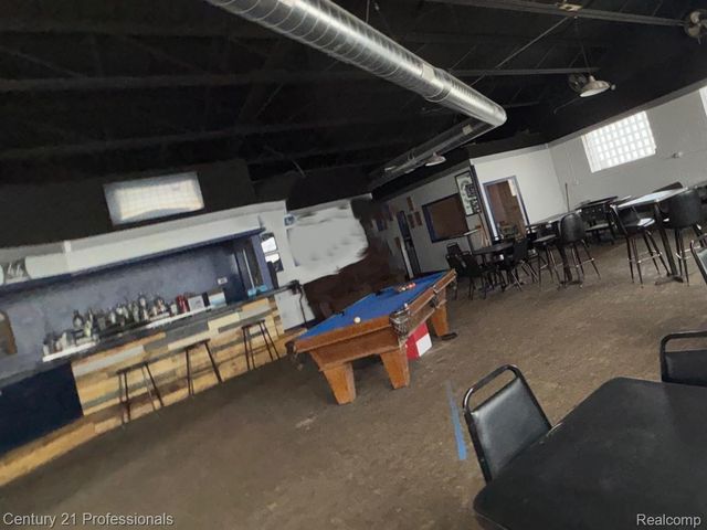 1647 E 7 Mile Road, Detroit, MI 48203