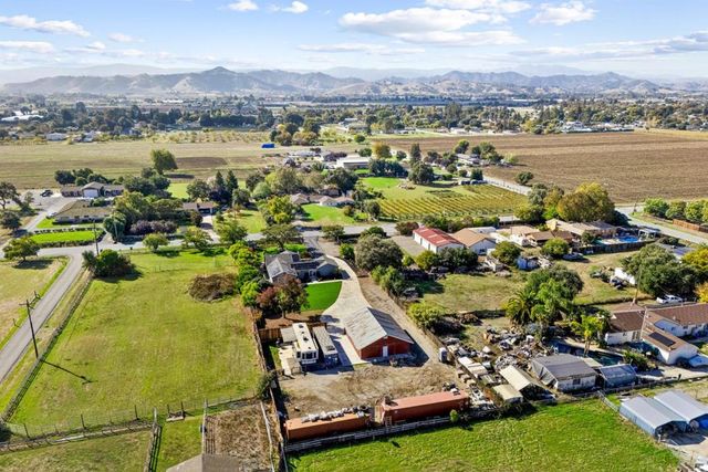 11840 Foothill Avenue, Gilroy, CA 95020