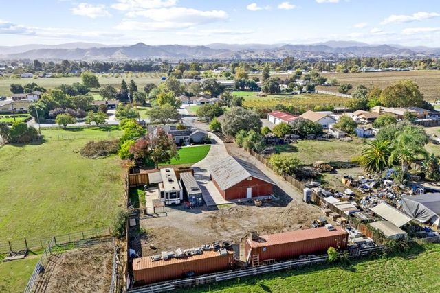 11840 Foothill Avenue, Gilroy, CA 95020