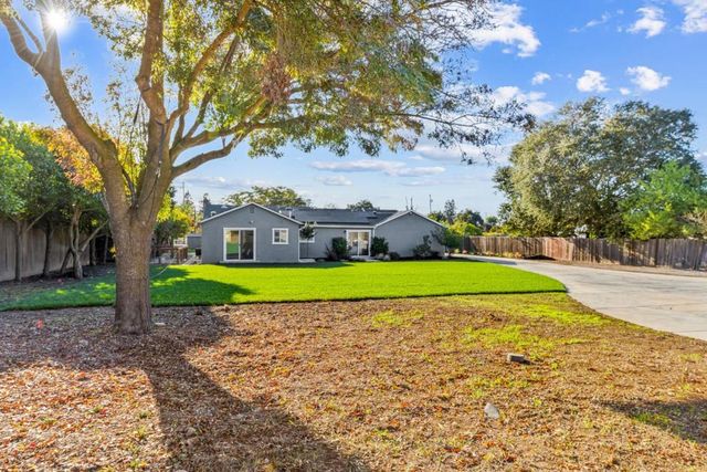 11840 Foothill Avenue, Gilroy, CA 95020