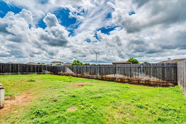389 Salt Springs RD, Kyle, TX 78640